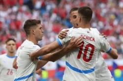 乐鱼体育官方入口-瑞典队力克罗地亚，成功晋级欧预赛强的简单介绍