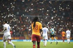 南京国安击败大连超越，保持连胜，南京国安击败大连超越,保持连胜的是谁