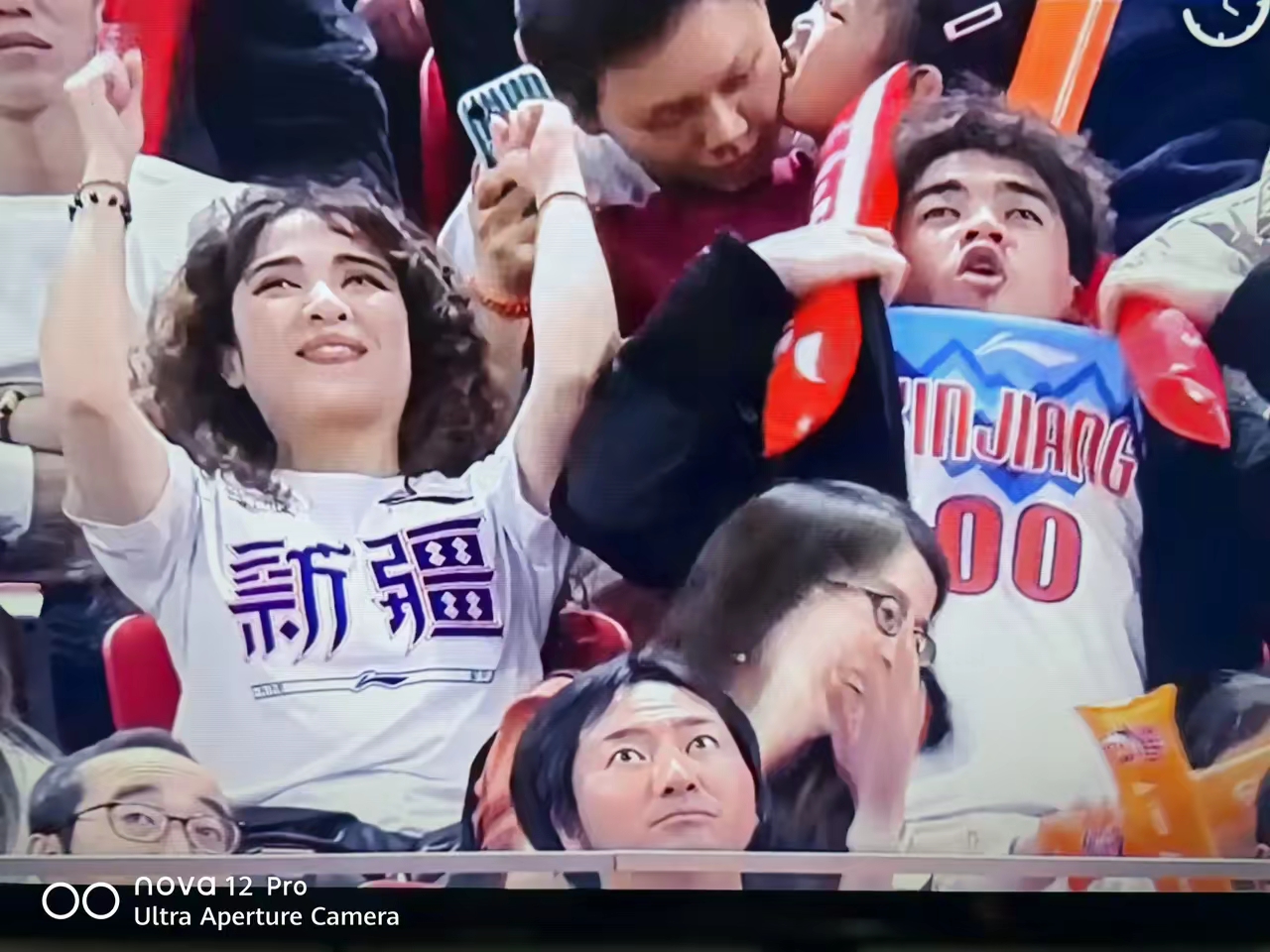 上海大鲨鱼势不可挡，打破对手防线