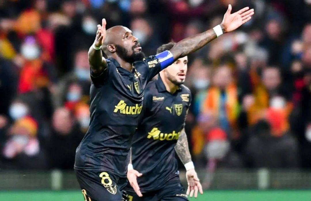 包含梅斯客场击败南锡,取得宝贵三分的词条 包含梅斯客场击败南锡,取得宝贵三分的词条