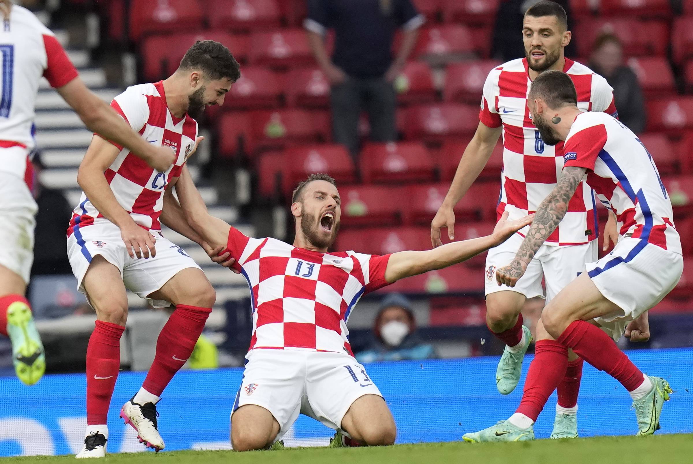 法国客场-大胜阿尔巴尼亚，格里兹曼梅开二度的简单介绍