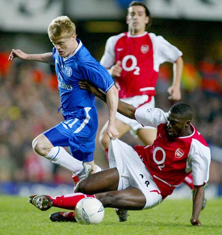 比赛中场分析透彻，见解犀利