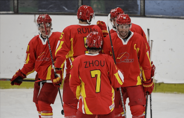 荷兰队一路连胜晋级下一轮