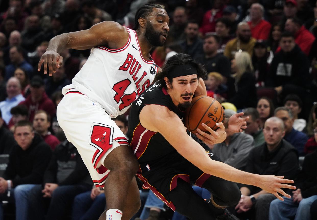 热火次轮淘汰公牛，季后赛表现抢眼