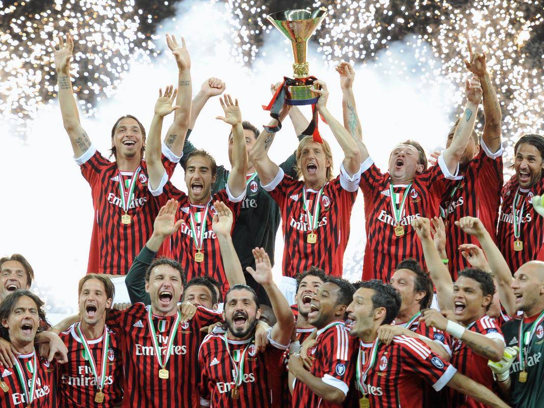 关于AC米兰后防强势崛起,成为球队最亮眼的位置!的信息 关于AC米兰后防强势崛起,成为球队最亮眼的位置!的信息