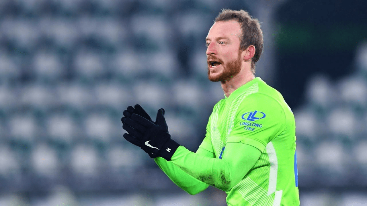 沃尔夫斯堡前锋连续3场进球,发挥出色 沃尔夫斯堡前锋连续3场进球,发挥出色