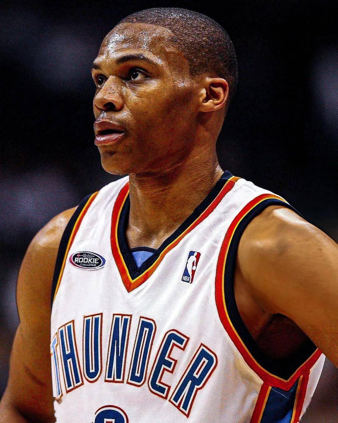 雷霆擒胜石破天惊逆袭，维斯布鲁克火爆三双