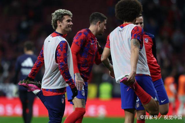 包含格拉纳达主场大胜,进一步拉开差距的词条 包含格拉纳达主场大胜,进一步拉开差距的词条