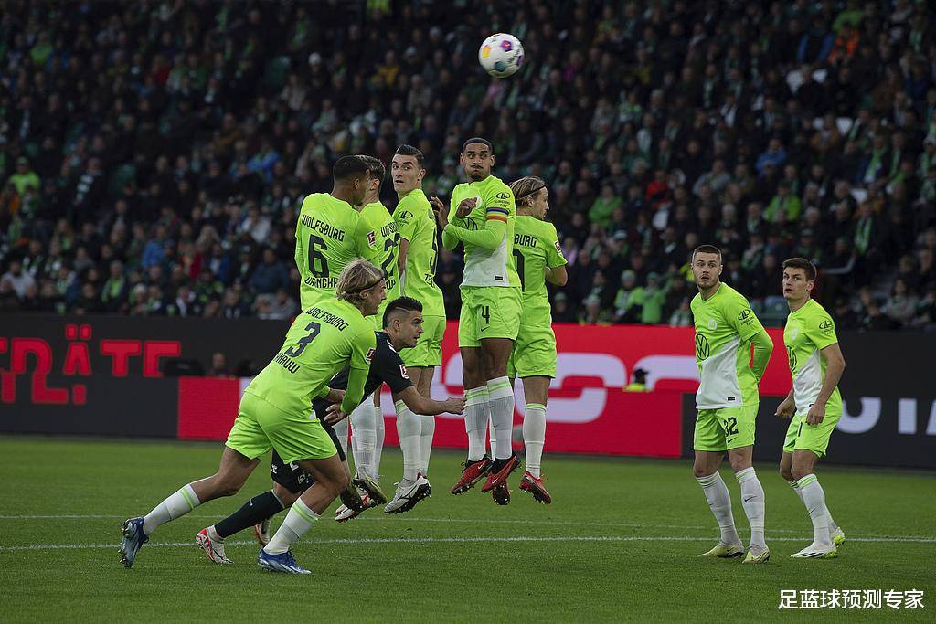 沃尔夫斯堡在德甲联赛中迎来胜利
